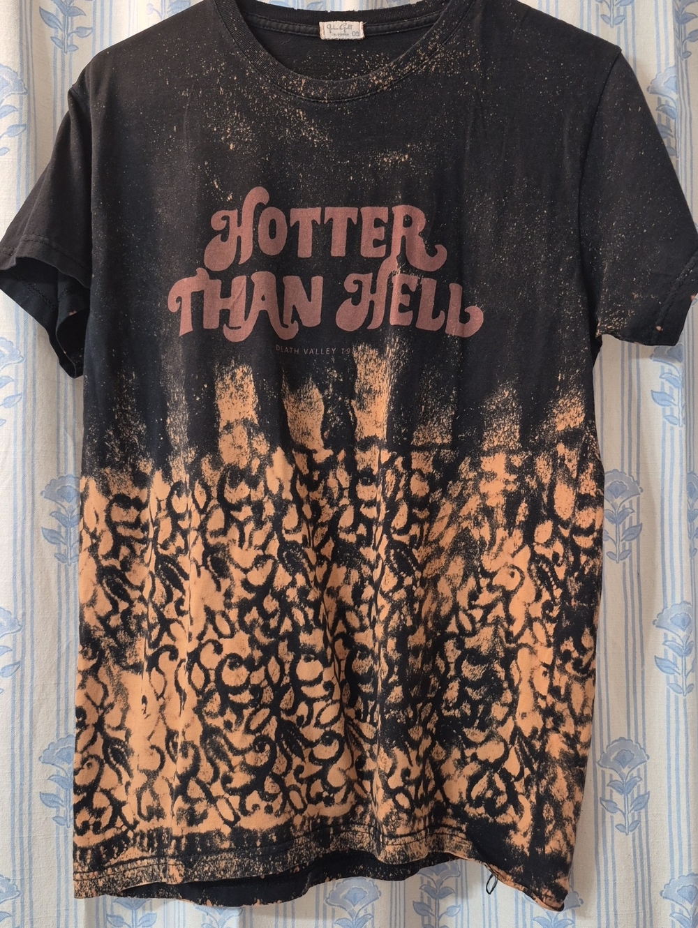 John Galt Vintage Death Valley Hotter Than Hell w/ flames T Shirt Top Sz OS